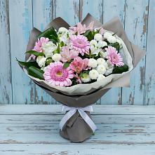Букет цветов из:  Герберы, Альстромерии и Хризантемы #REPLACE_PRED# Радице-Крыловке
