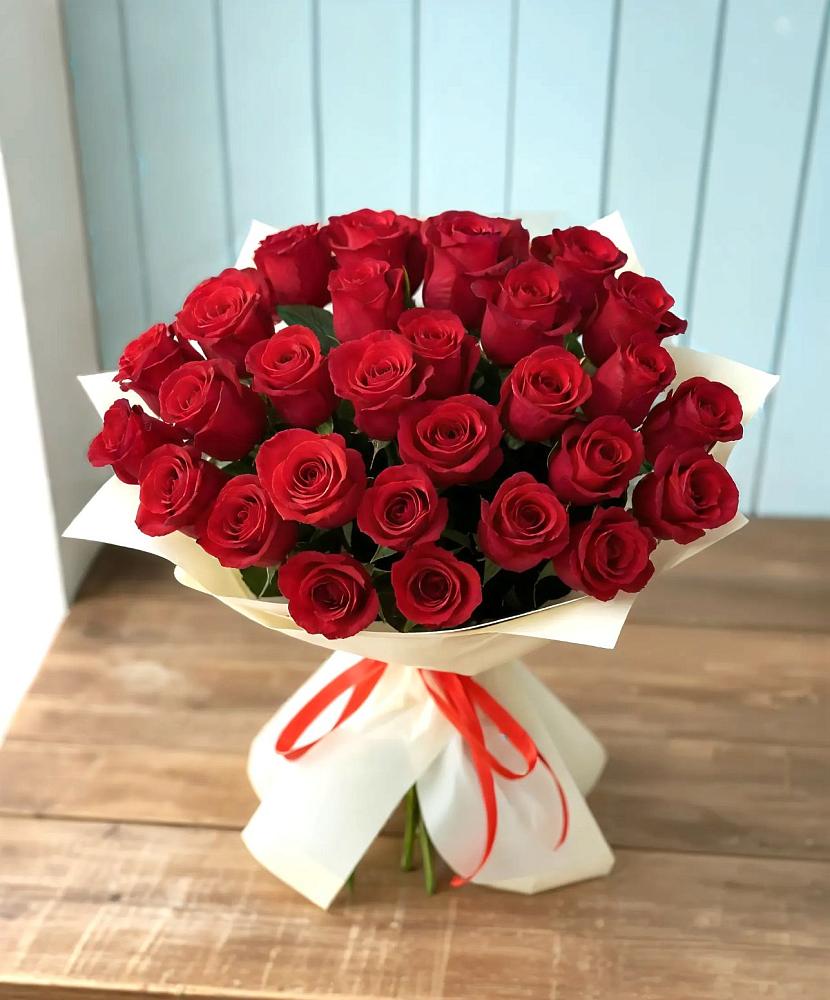 Букет 29 Красных роз в Радице-Крыловке