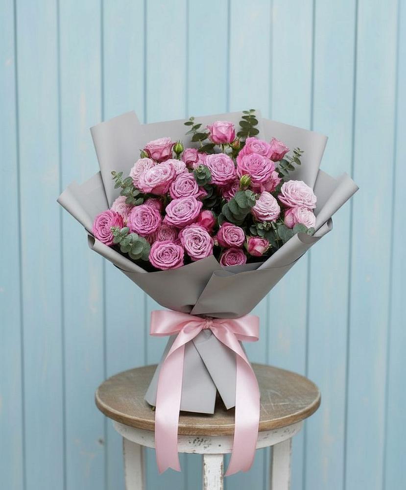 Букет цветов из: Розы в Радице-Крыловке