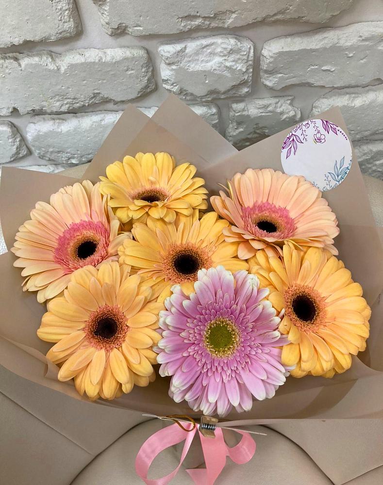 Букет цветов из: Герберы в Радице-Крыловке