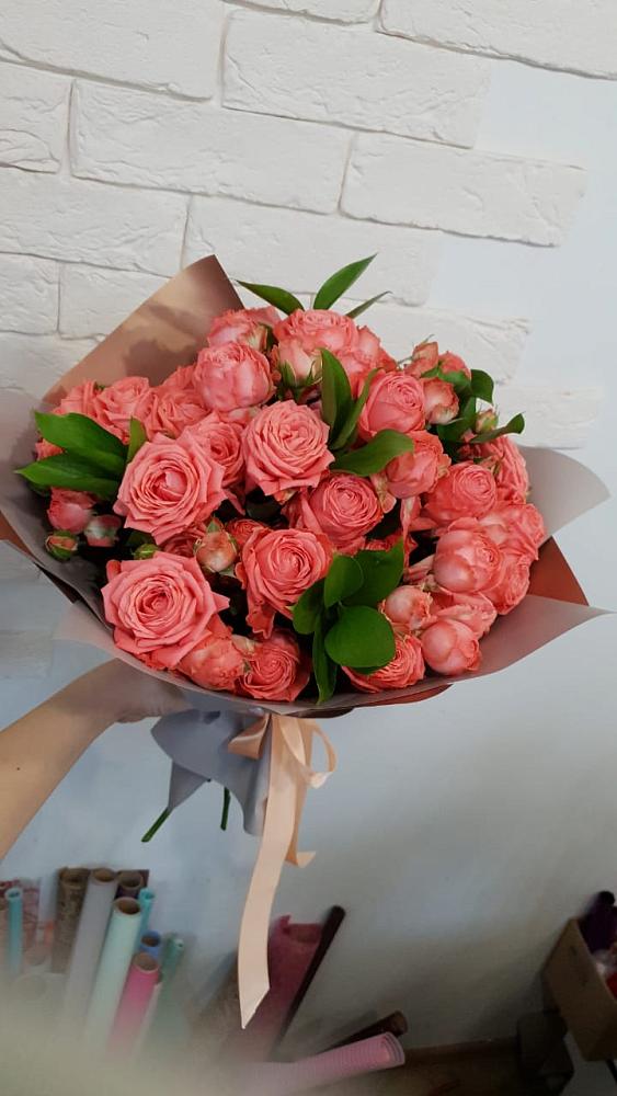 Букет цветов из: Розы в Радице-Крыловке