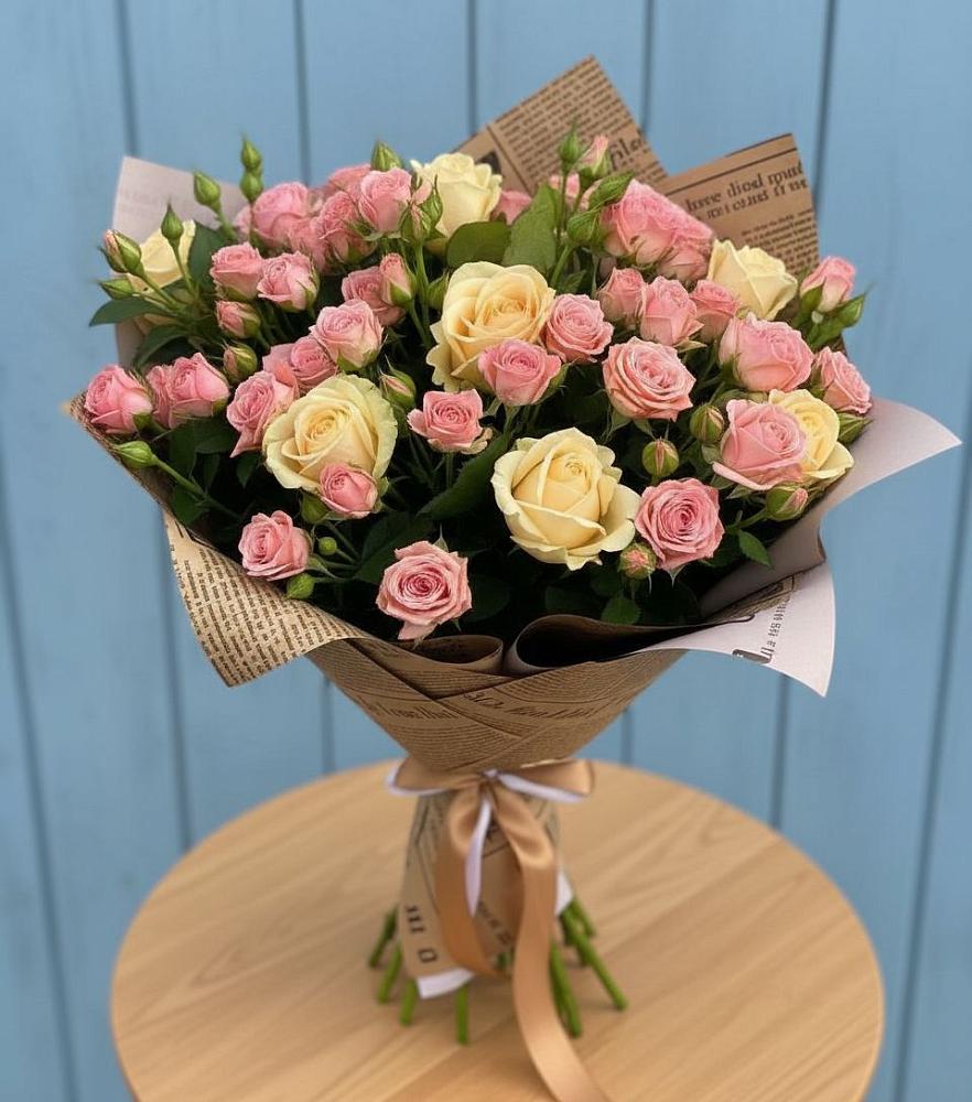 Букет цветов из: Розы в Радице-Крыловке