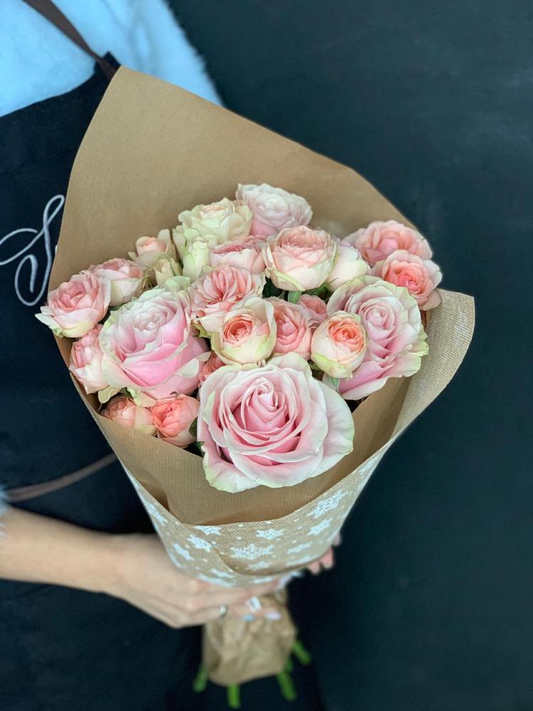 Букет цветов из: Хризантемы и Розы в Радице-Крыловке