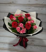 Букет цветов из:  Розы #REPLACE_PRED# Радице-Крыловке