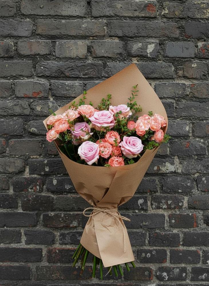 Букет цветов из: Розы в Радице-Крыловке