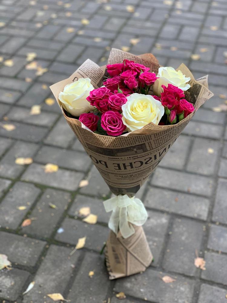 Букет цветов из: Розы в Радице-Крыловке