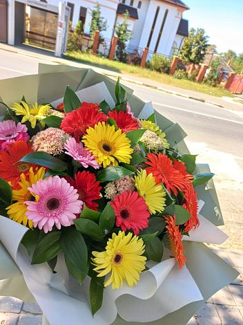 Букет цветов из: Герберы в Радице-Крыловке