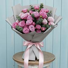 Букет цветов из:  Розы #REPLACE_PRED# Радице-Крыловке